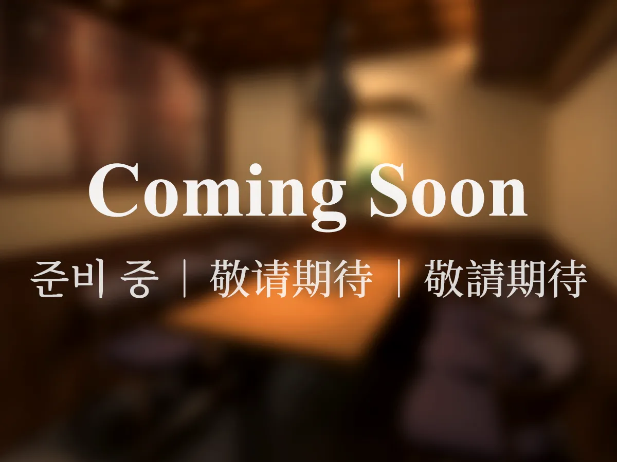 「テーブル4名様席」の写真